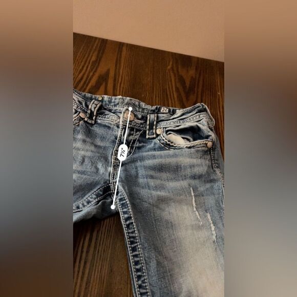 Miss Me distressed Denim Jeans women’s 26 bootcut light blue embellished bling - Picture 8 of 16